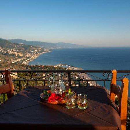 Azienda Agrituristica Le Terre Di San Leonardo Cetraro Bagian luar foto