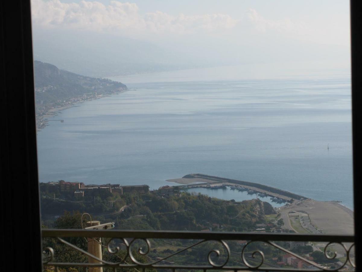 Azienda Agrituristica Le Terre Di San Leonardo Cetraro Bagian luar foto