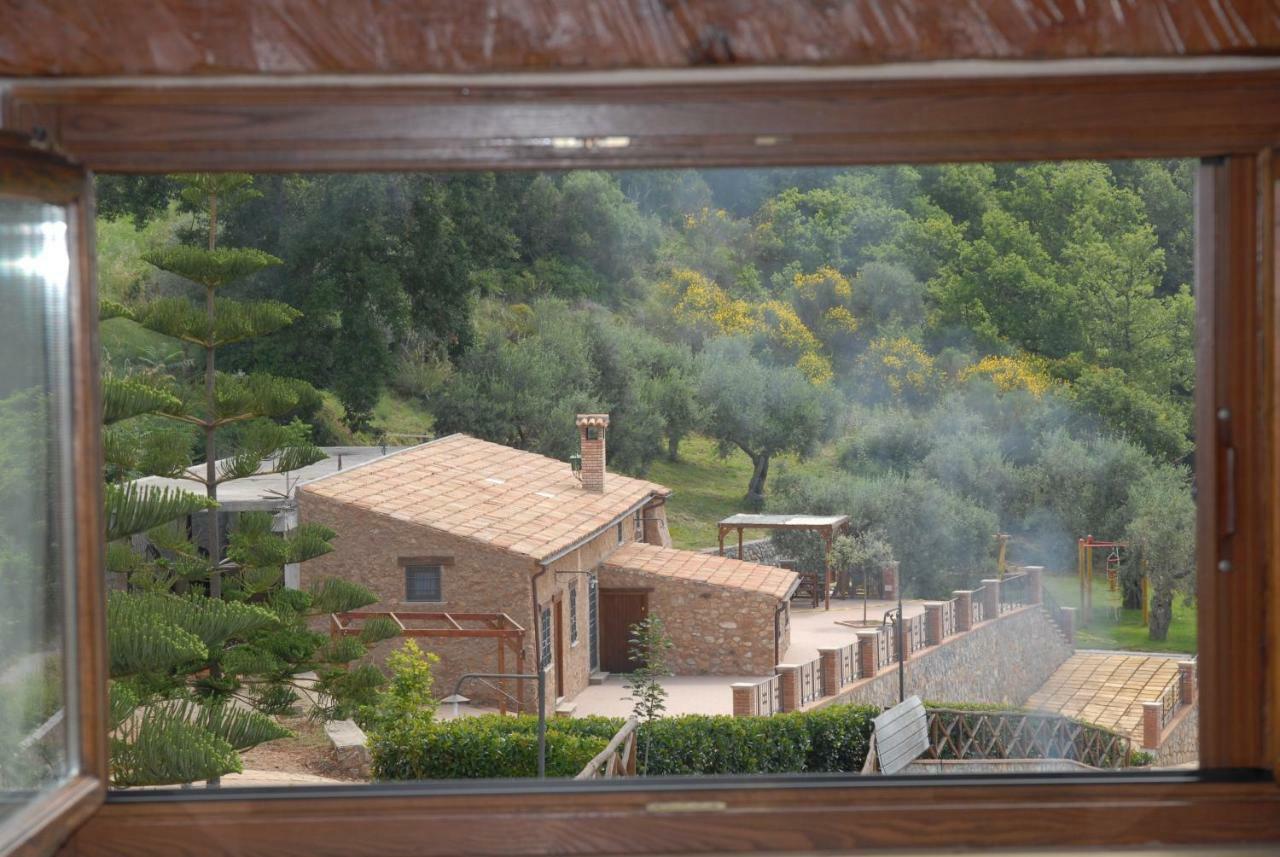 Azienda Agrituristica Le Terre Di San Leonardo Cetraro Bagian luar foto