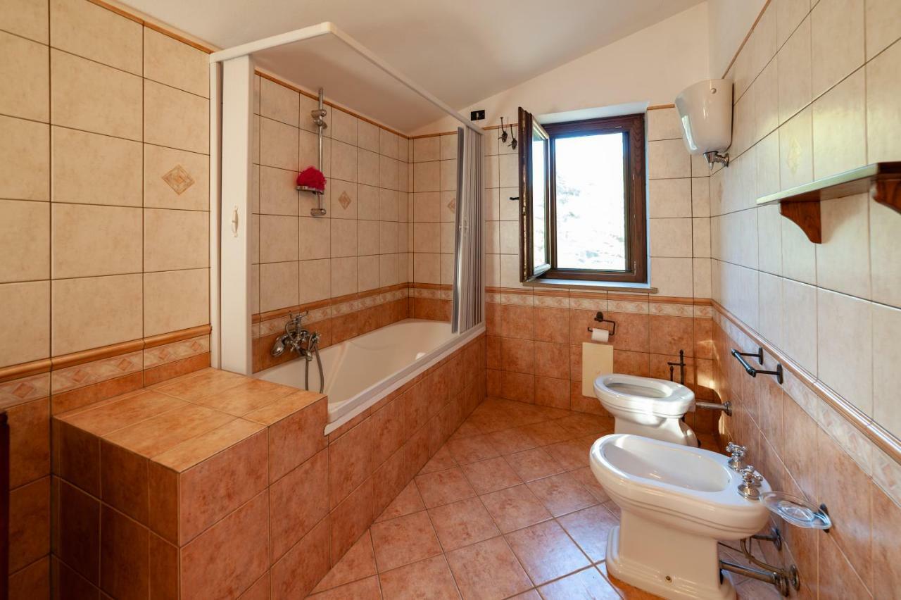 Azienda Agrituristica Le Terre Di San Leonardo Cetraro Bagian luar foto