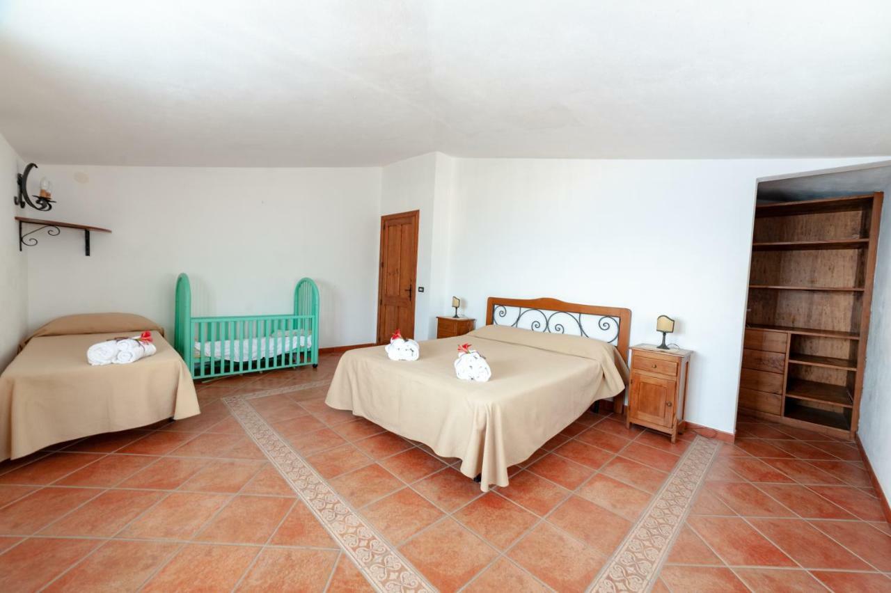 Azienda Agrituristica Le Terre Di San Leonardo Cetraro Bagian luar foto