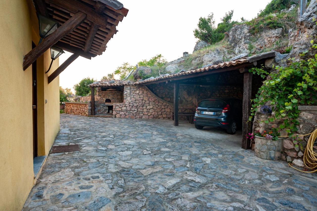 Azienda Agrituristica Le Terre Di San Leonardo Cetraro Bagian luar foto